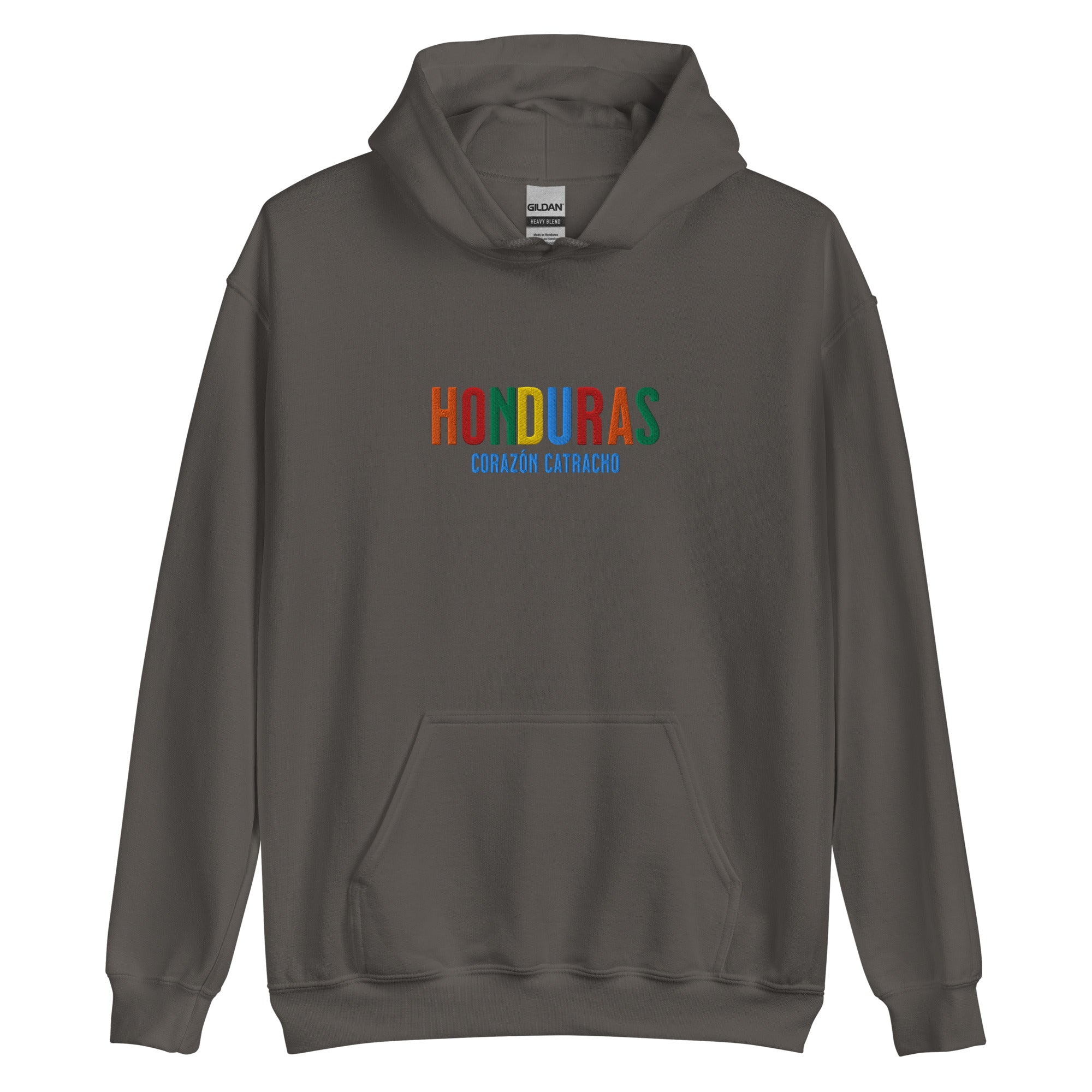 Hoodie bordado con la frase “Corazón Catracho”, inspiración cultural de Honduras.